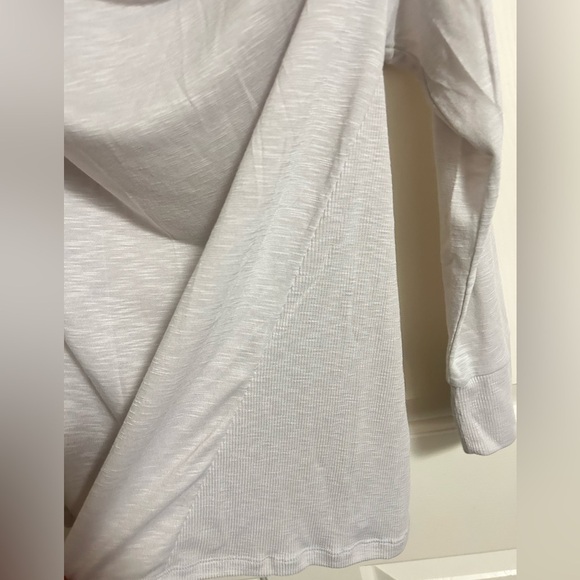 American Eagle Open Shoulder Long Sleeve Top Oatmeal Size Small NWT - Picture 4 of 5